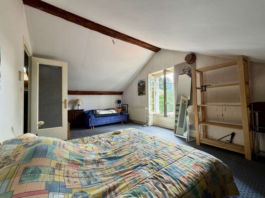 Maison à SAINT-JUST-SAINT-RAMBERT