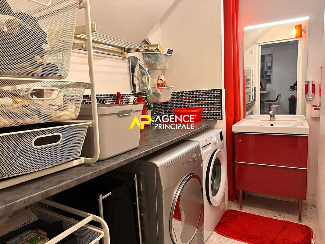 Appartement à SARTROUVILLE