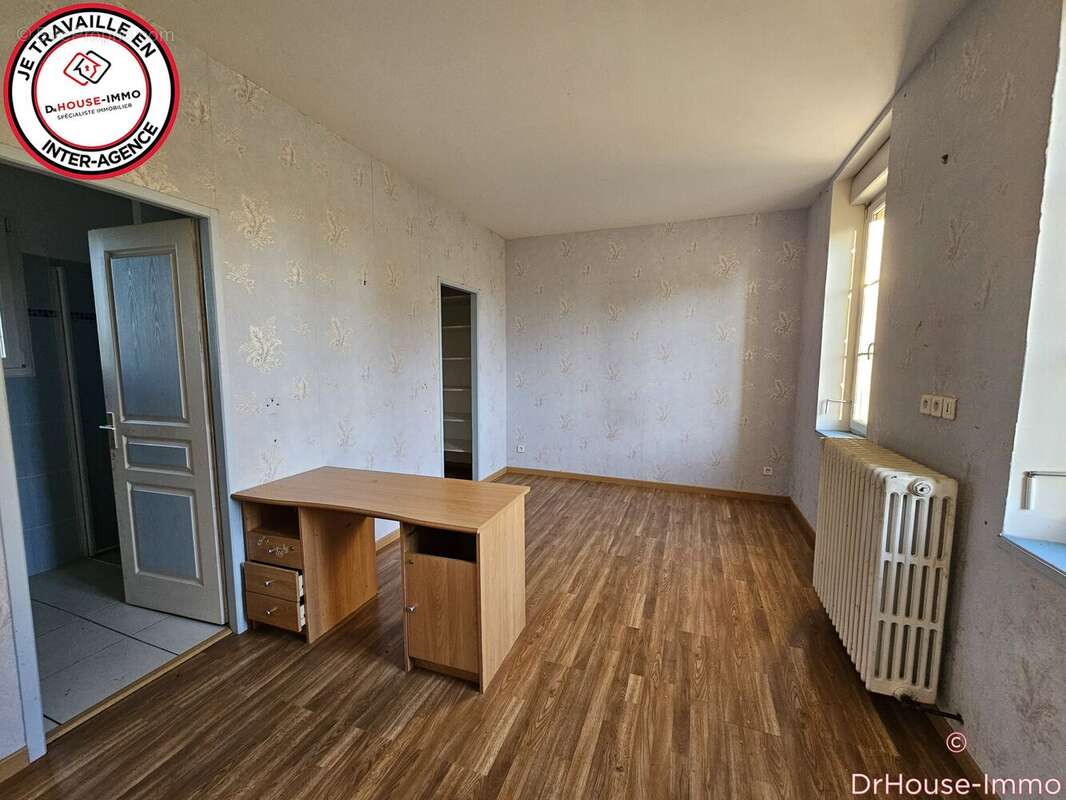 Maison 150 m² à Laruscade  - photo 10