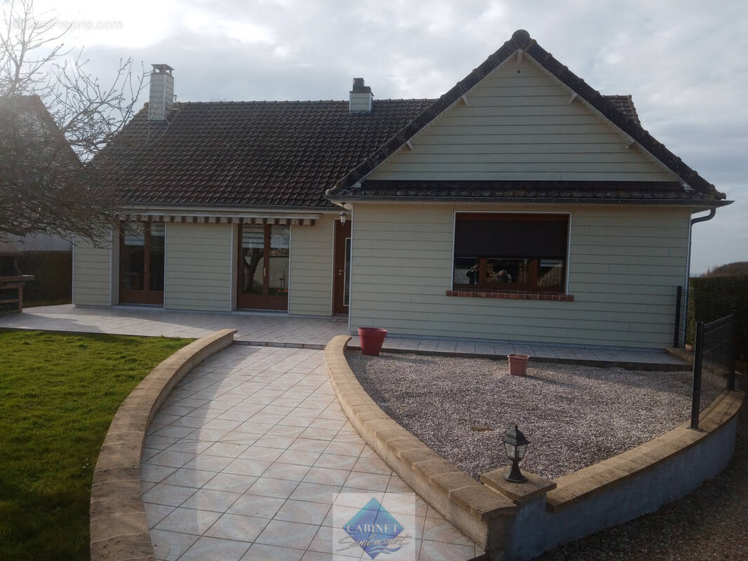 Maison à SAINT-QUENTIN-LA-MOTTE-CROIX-AU-BAILLY