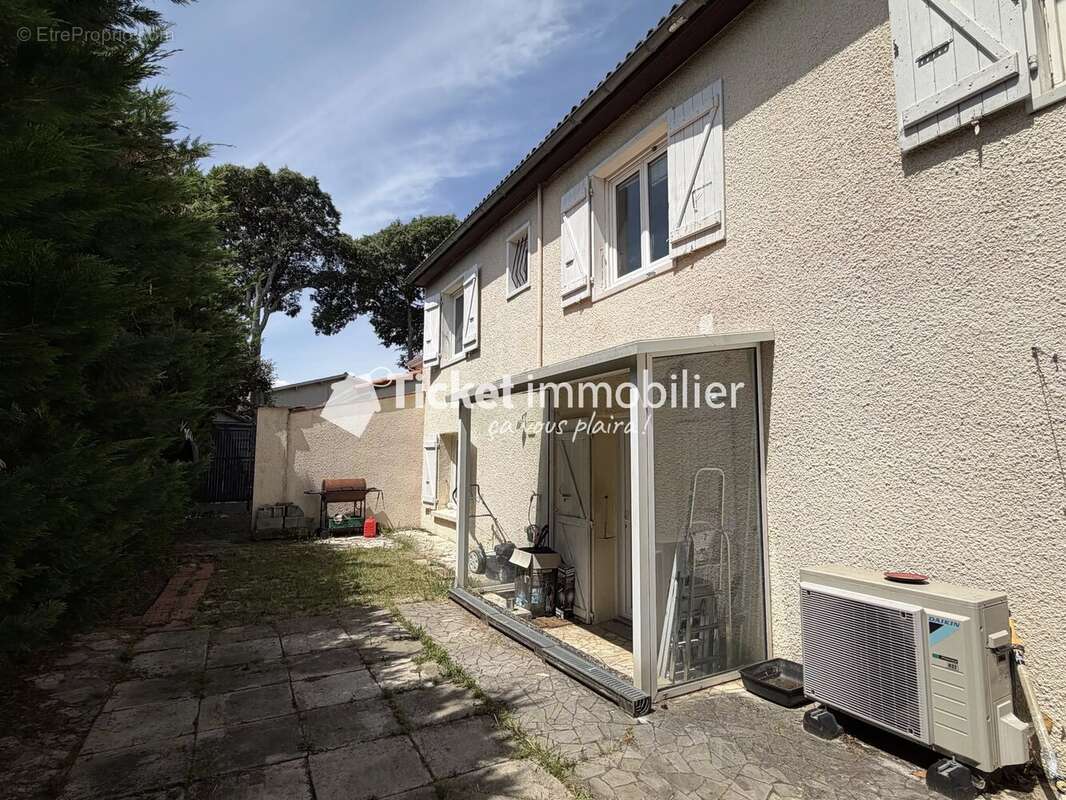 Maison à AUCAMVILLE