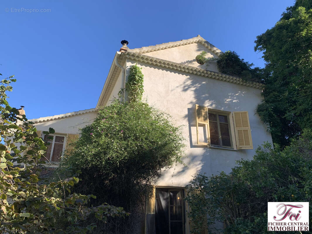 Maison à MENTON