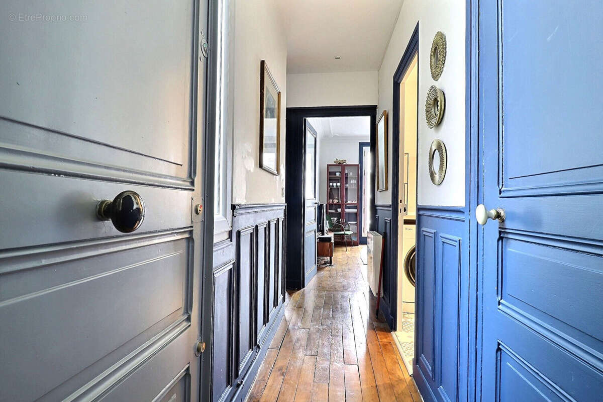 Appartement à PARIS-19E