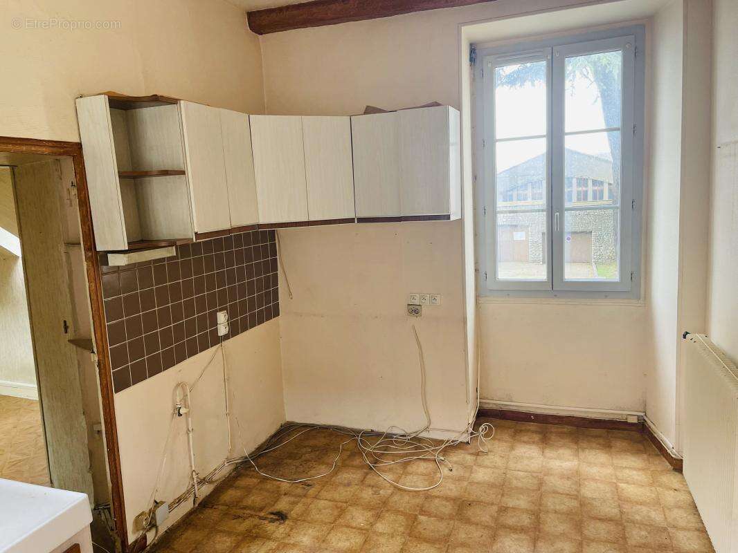 Appartement à ANGERVILLE