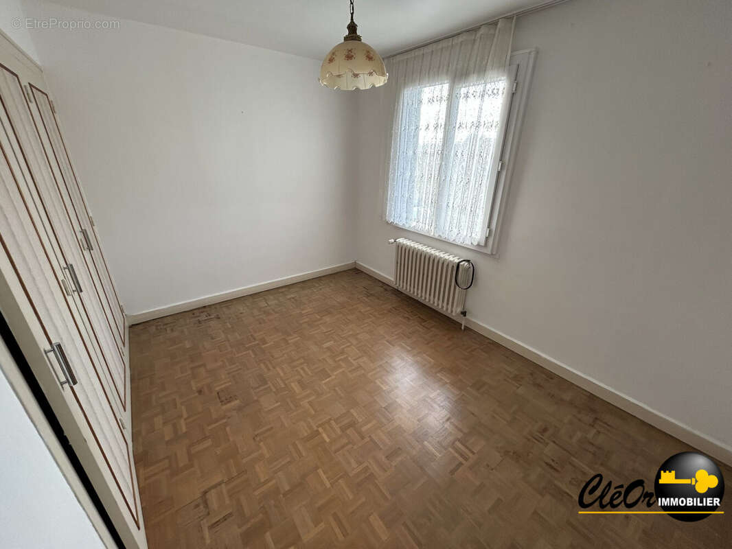 Maison 88 m² à Sornay  - photo 5