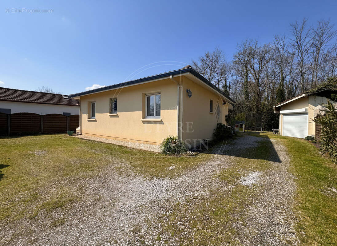 Maison à MIOS
