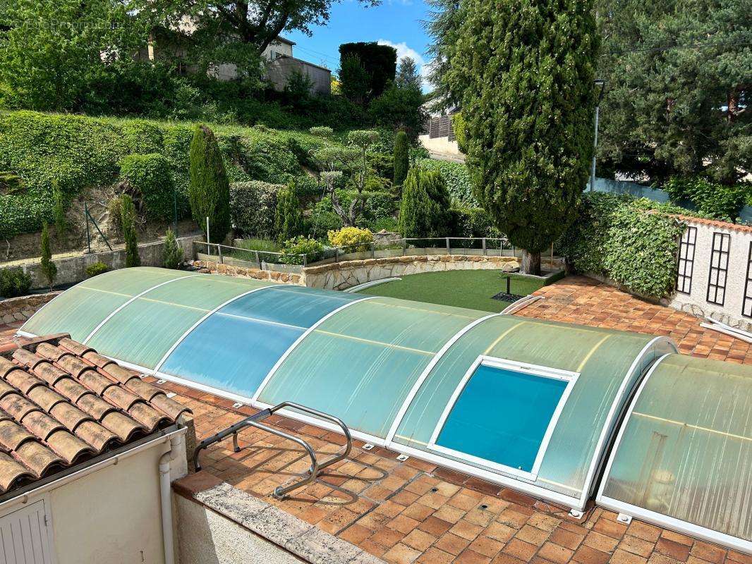 Maison à VAISON-LA-ROMAINE