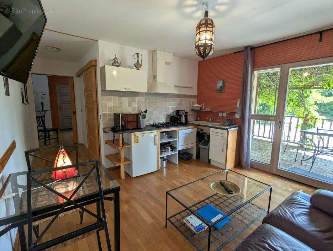 Maison à LAMALOU-LES-BAINS