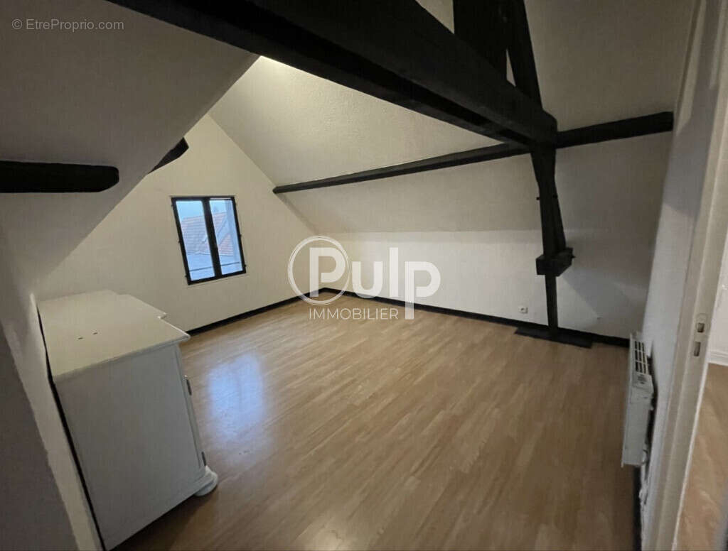 Appartement à ANNAY
