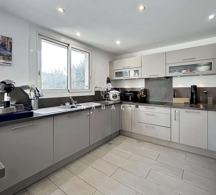 Maison à PEYMEINADE