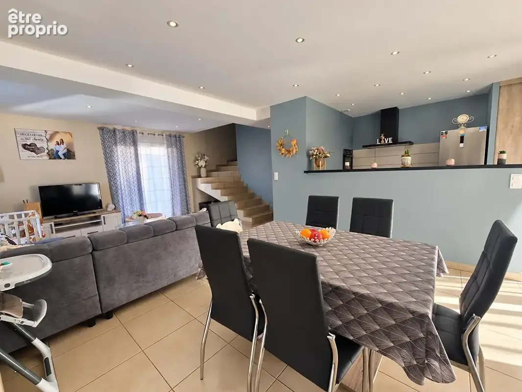 Maison 4 pièces - 83 m² - 3 chambres - garage 70 m² - 2 terrasses - pierrerue - photo 8