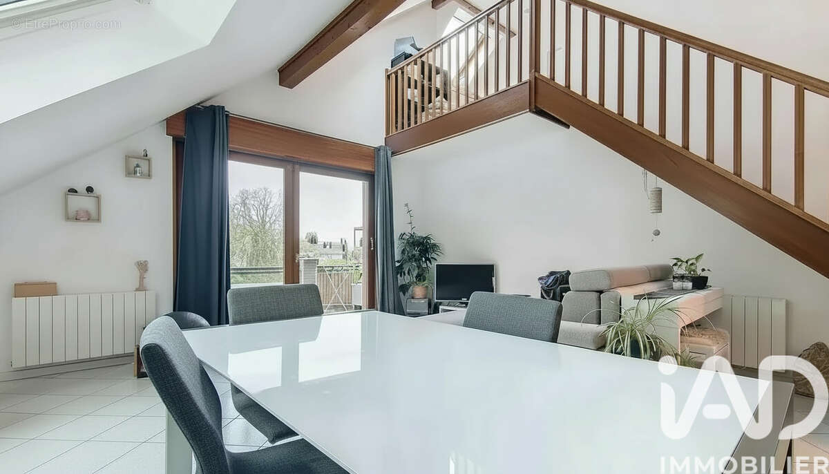 Photo 2 - Appartement à MACHILLY