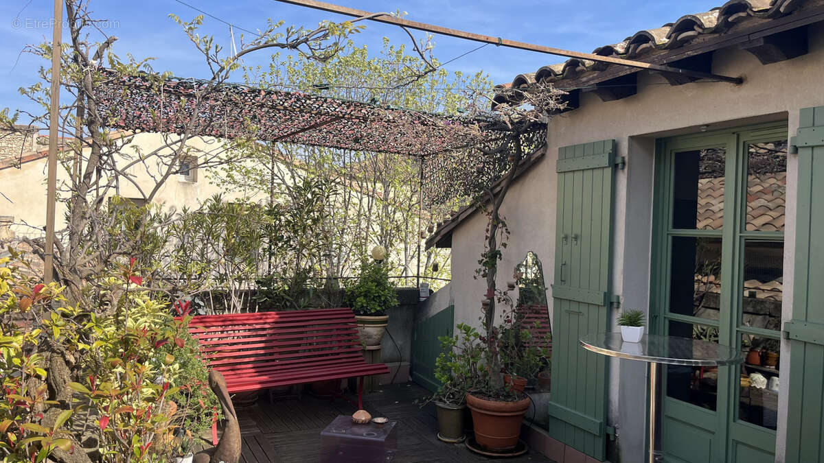 Appartement à NIMES