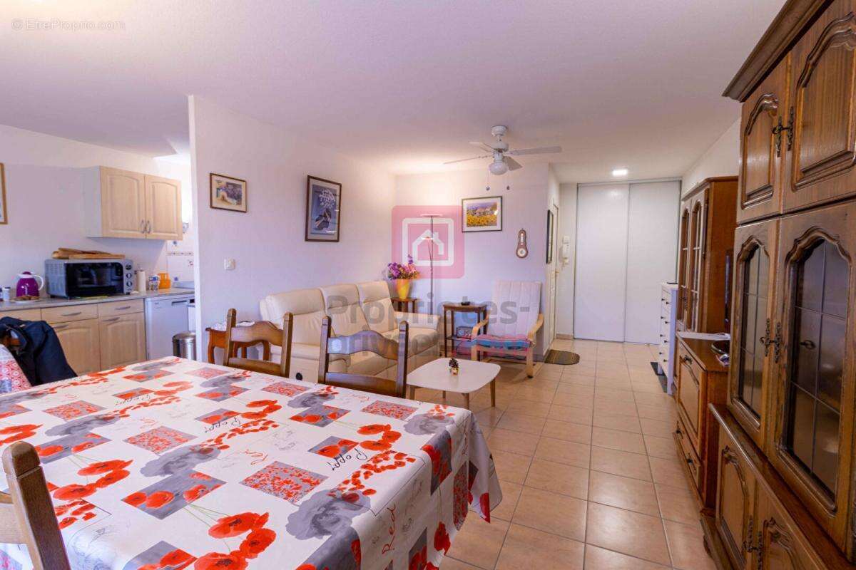 INVESTISSEURS- appt T3  67.32 m2 avec terrasse 14 m2, garage, parking. loué - photo 17