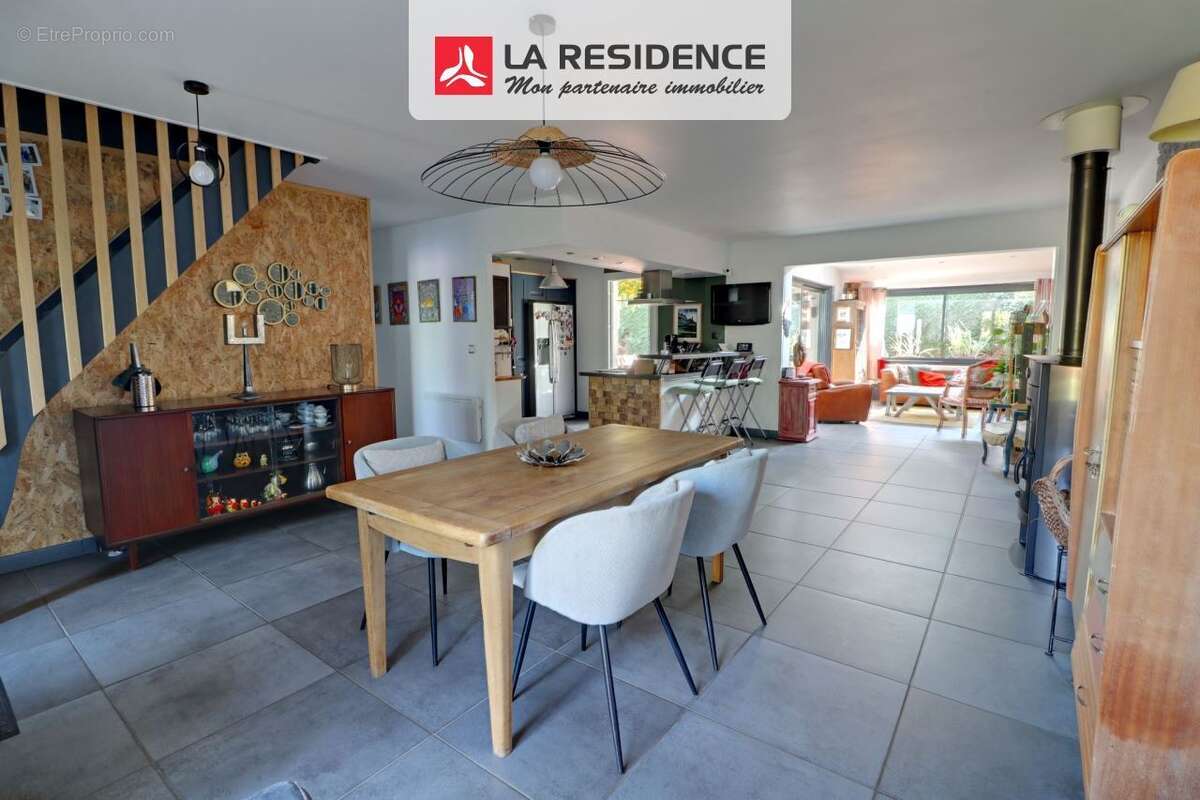 Maison à DEVILLE-LES-ROUEN