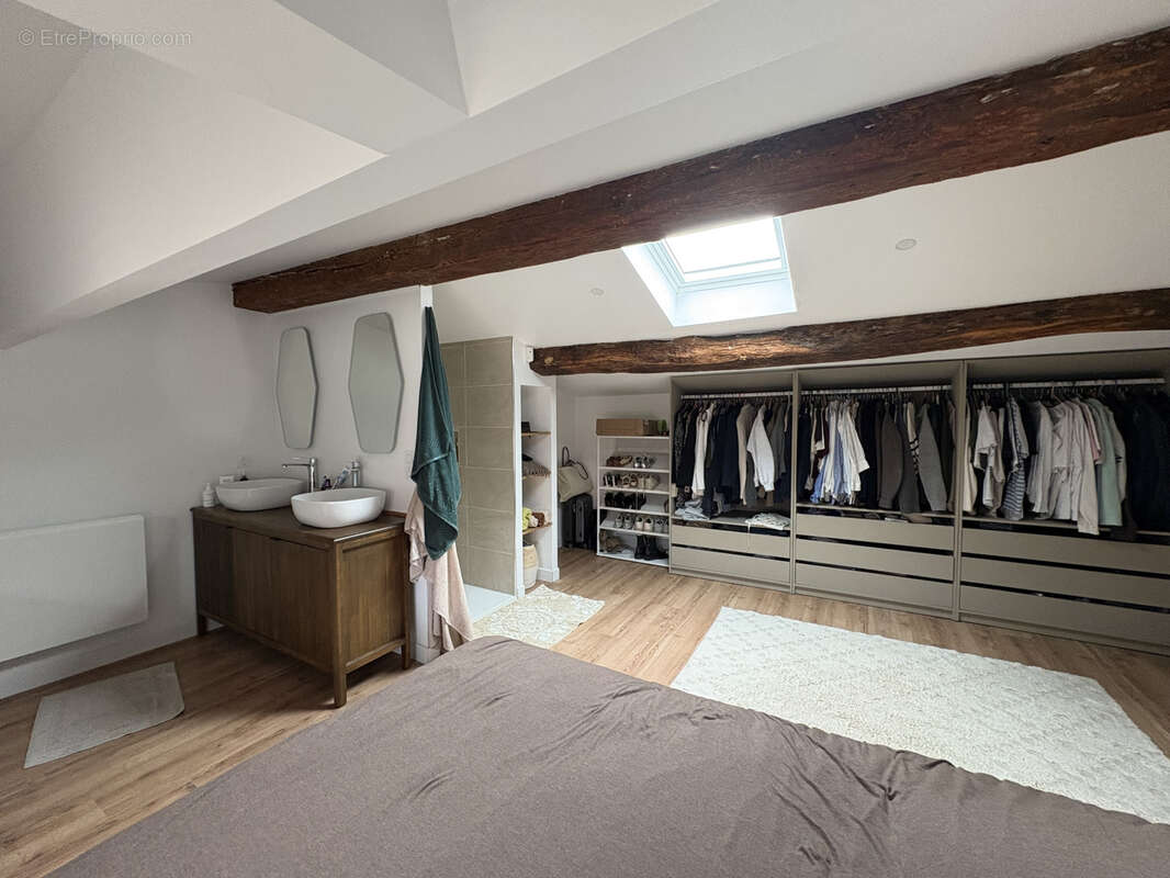 Appartement à CHAPONOST