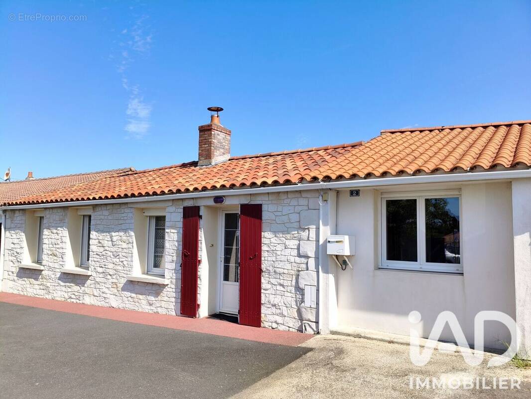 Photo 1 - Maison à SAINT-AVAUGOURD-DES-LANDES