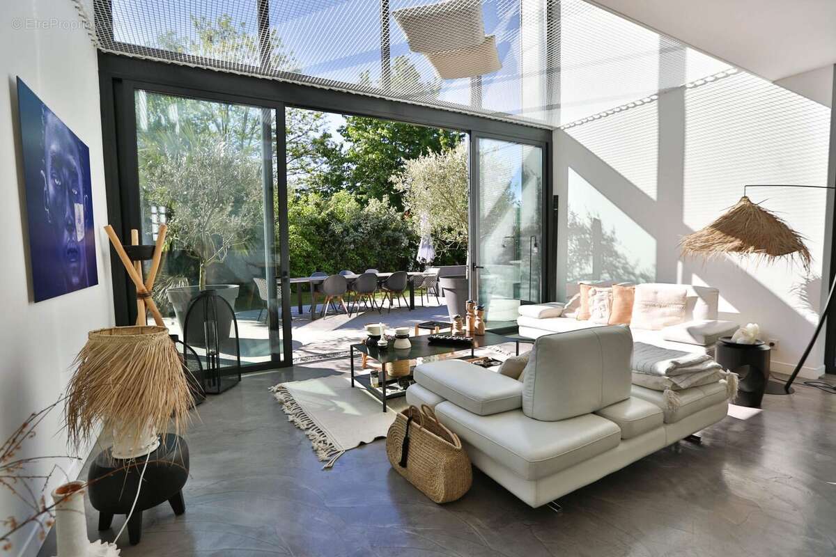 Maison à CHESSY