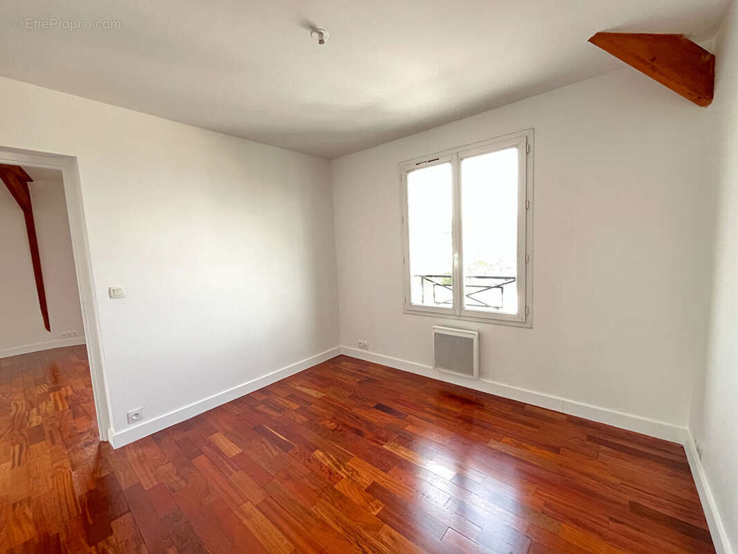Appartement à SURESNES