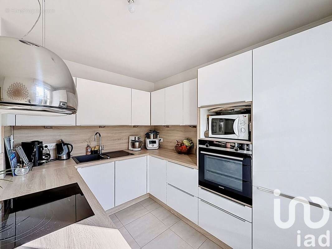 Photo 8 - Appartement à OZOIR-LA-FERRIERE