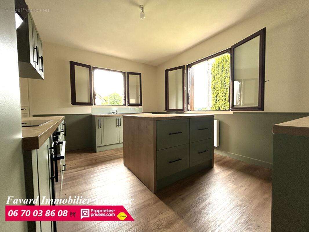 Maison  120 m²  3 chambres - garage  et  jardin plat  850 m² 19 260 TREIGNAC - photo 7
