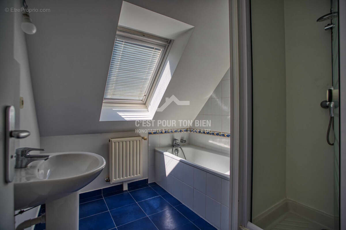 Maison 104 m² à Wormhout  - photo 9