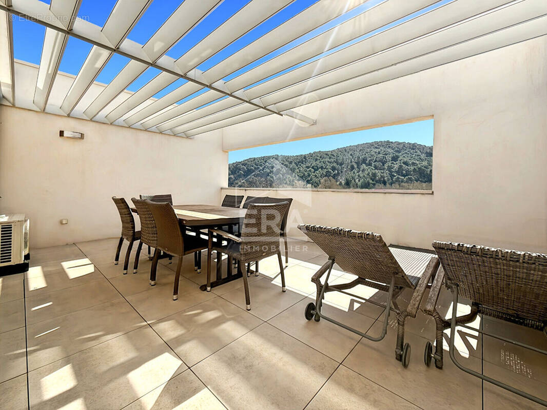 Appartement à LE THOLONET