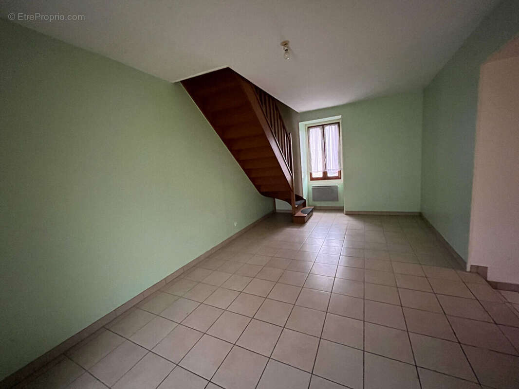 Maison à NANGEVILLE