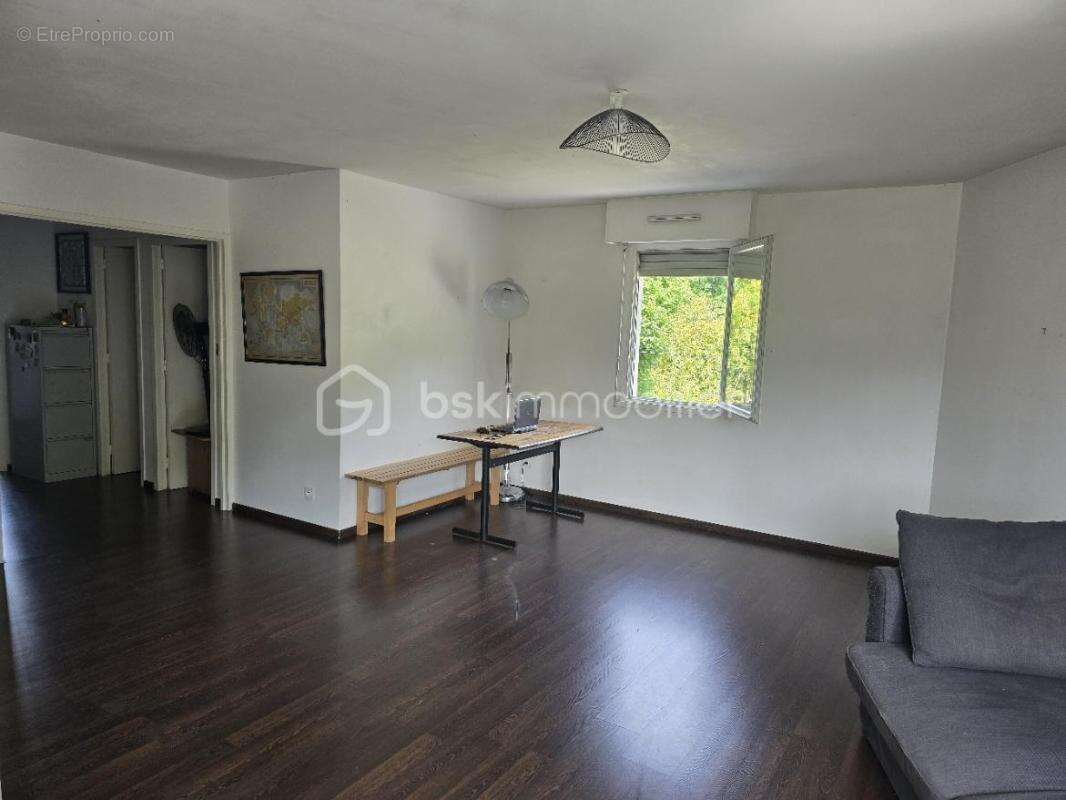 Appartement à JARRIE