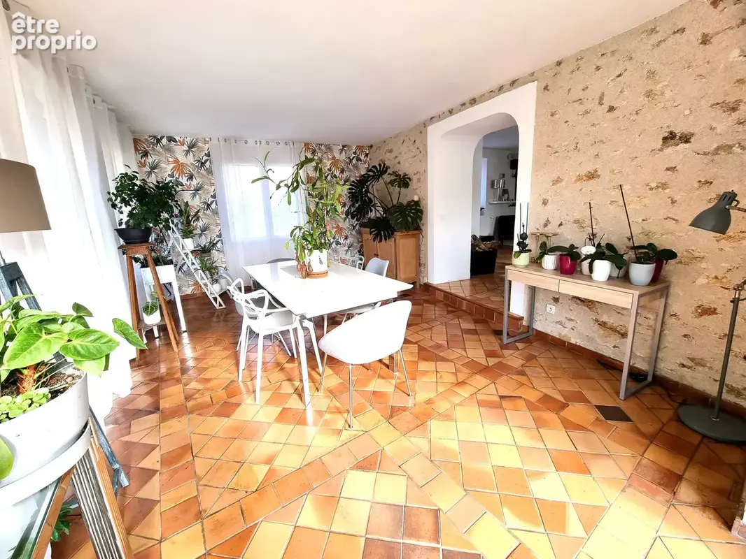 Moisenay - propriete en pierre - dependance - grange - terrain 1035m2 - photo 9