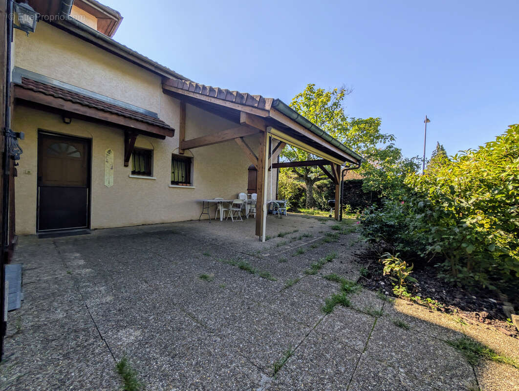 Maison à SAINT-JEAN-DE-GONVILLE