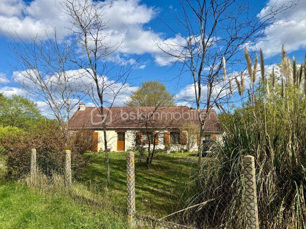 Maison à SELLES-SUR-CHER