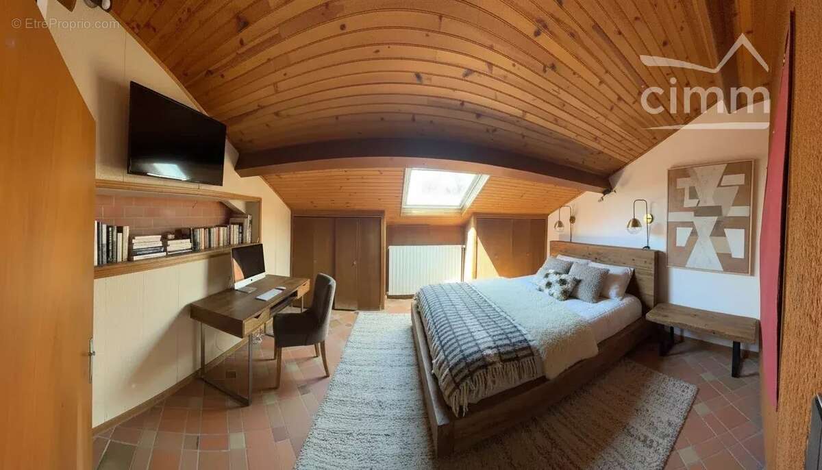 Maison à LYON-8E