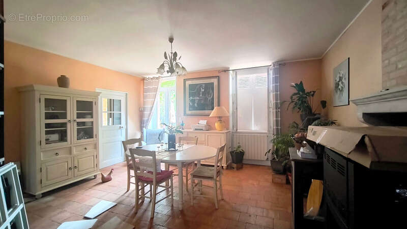 Longère de caractère – Plus de 200 m² habitables – Charme authentique et fort potentiel - photo 12