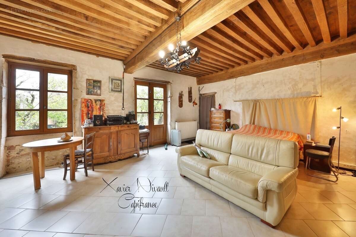 Maison à vendre 6 pièces proche de SAINT TRIVIER DE COURTES (01) - photo 4