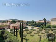 Appartement à BORMES-LES-MIMOSAS