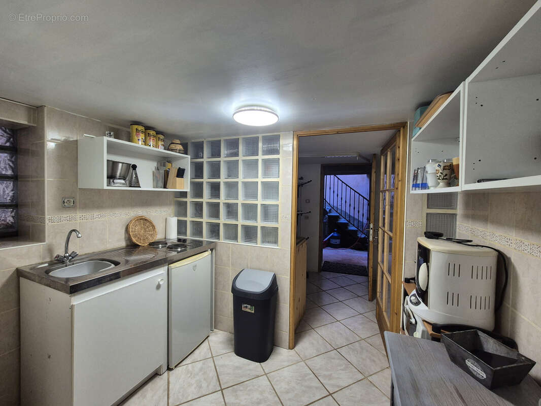 Maison à LA ROCHE-BLANCHE