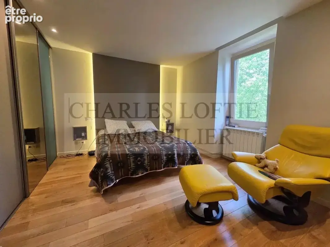 Maison et grange sur terrain de plus 6000 m² - photo 11