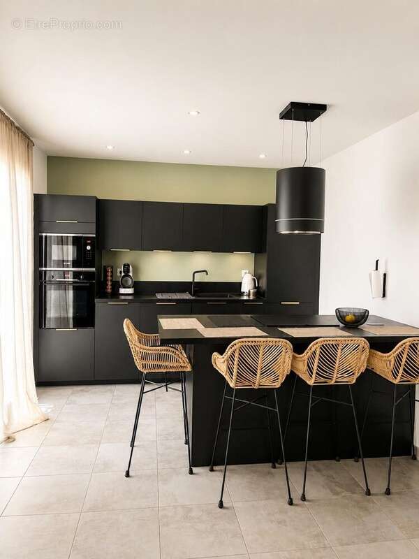 Appartement 81 m² à Perpignan  - photo 2
