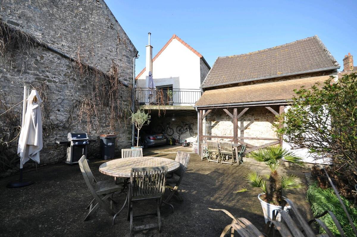 Maison à BOISSY-SOUS-SAINT-YON