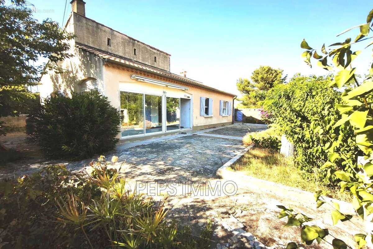Maison à MIRAMAS