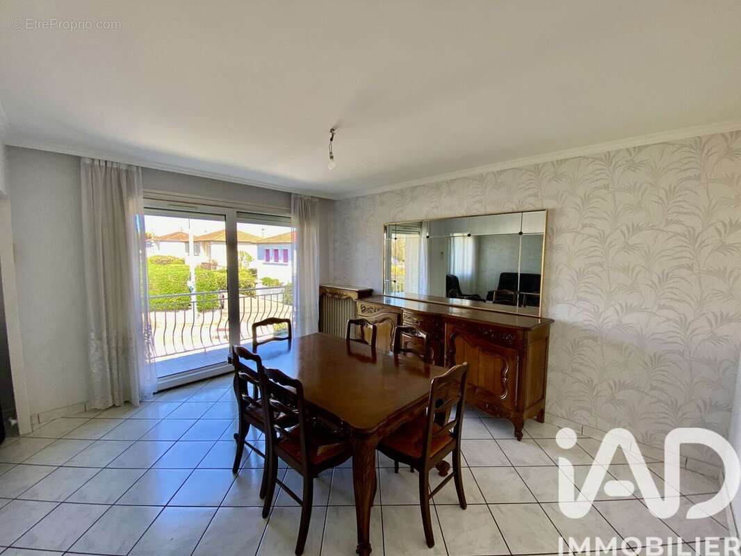 Photo 7 - Maison à SAINT-GENEST-LERPT