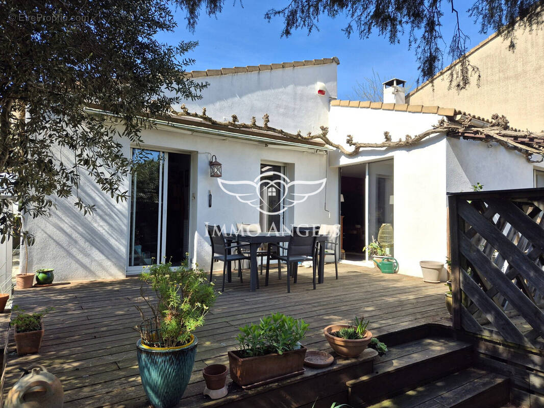 Maison à NIMES