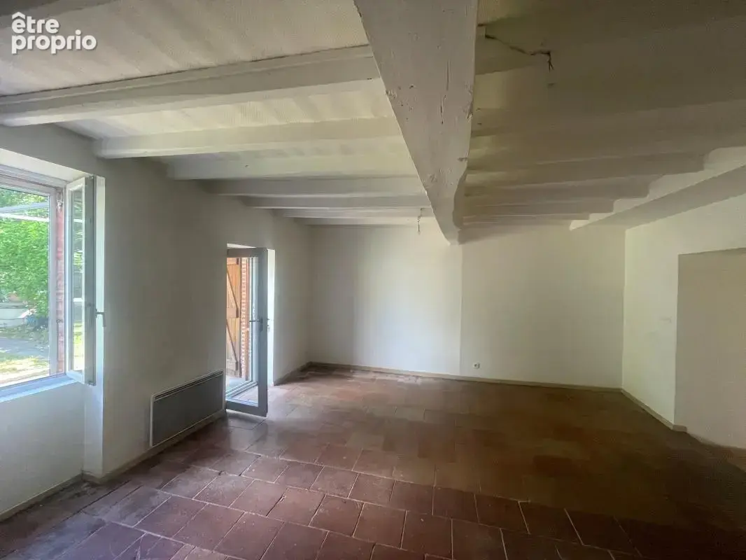 Appartement T4 et 2 stationnements - photo 3