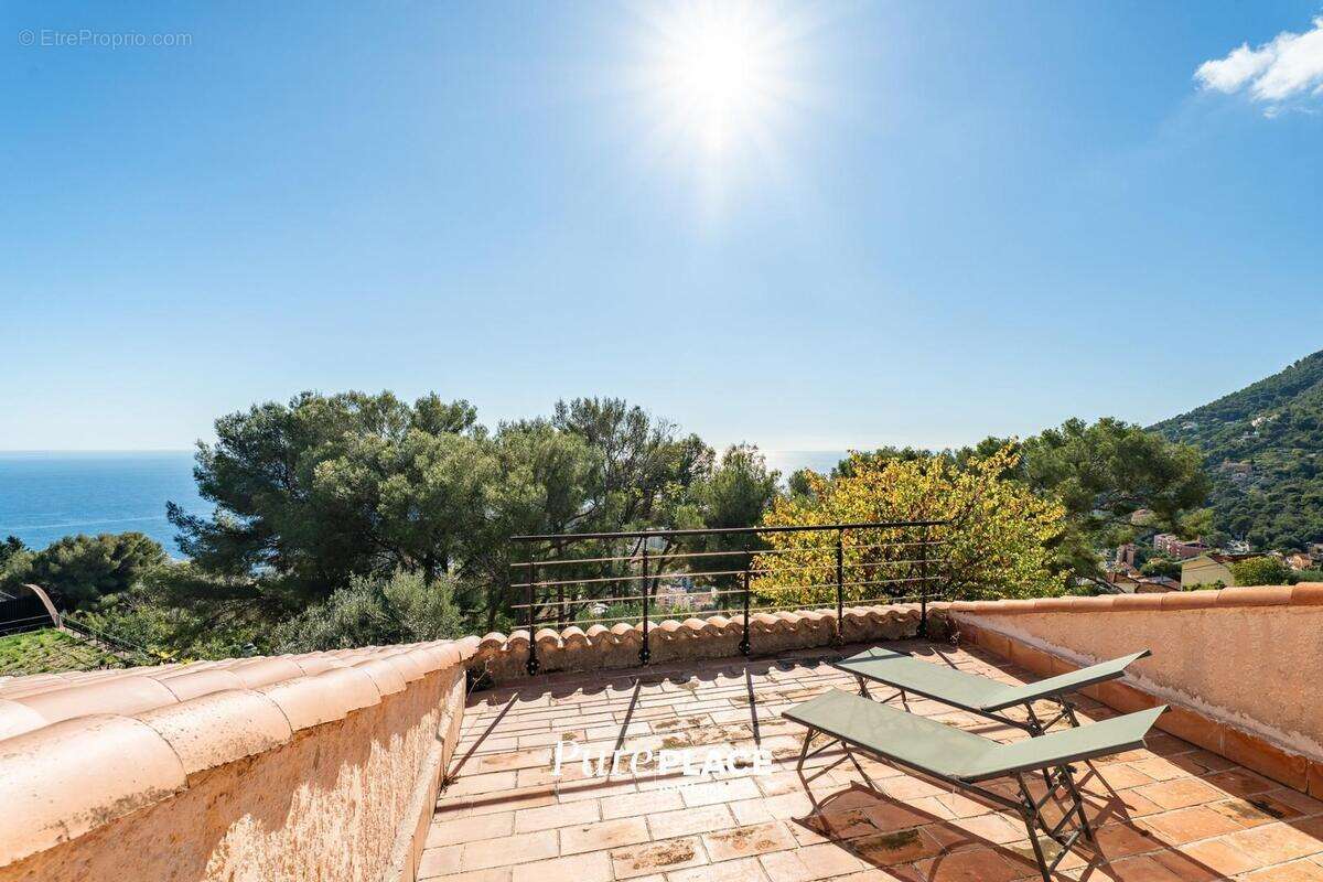 Maison à BEAUSOLEIL