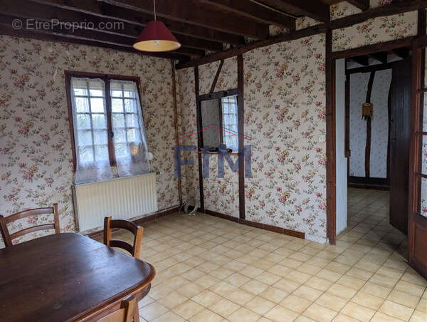 Maison à POIX-DE-PICARDIE