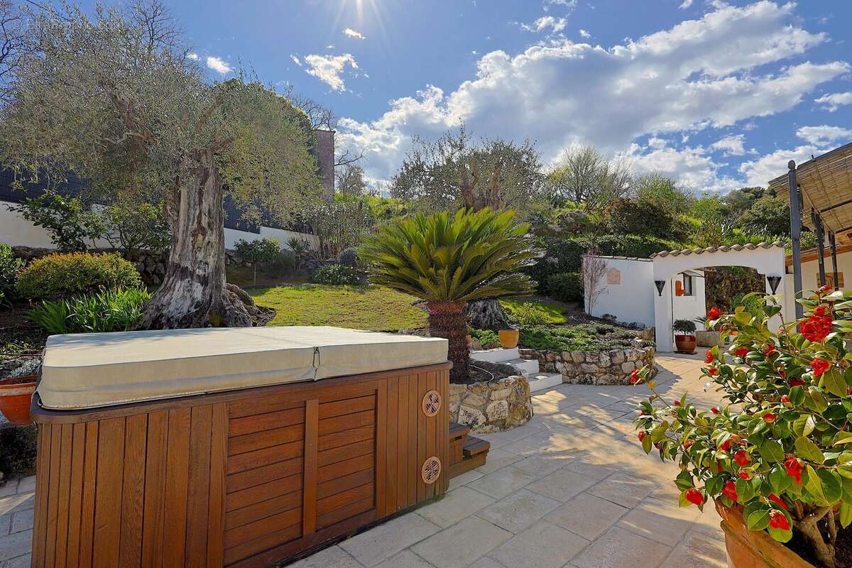 Appartement à VILLENEUVE-LOUBET