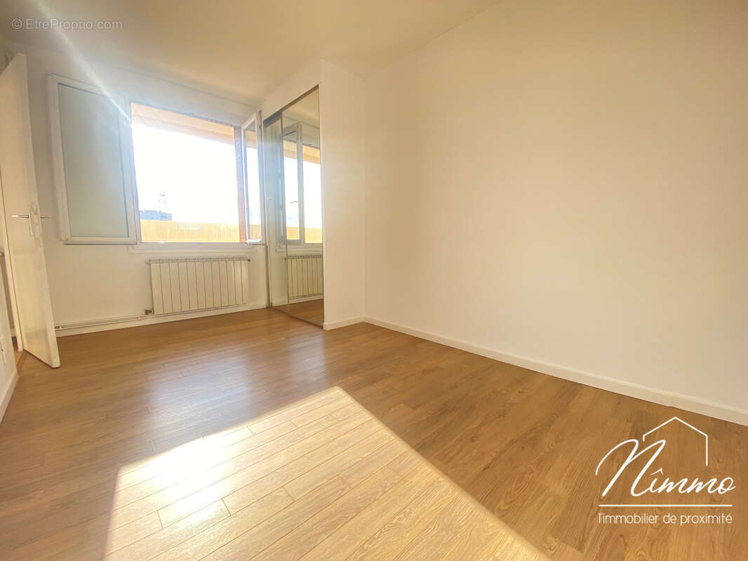 Appartement à NIMES