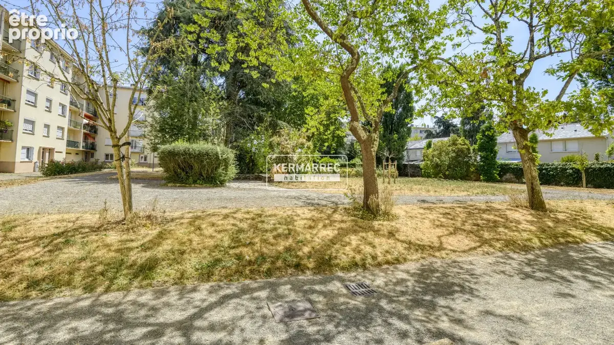 À vendre - Appartement T3 - BEAUSEJOUR - photo 2