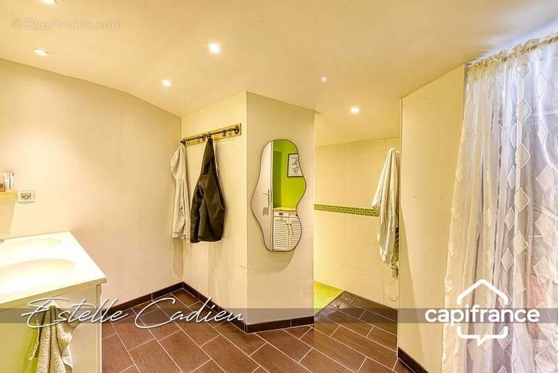 Maison à ROCHETREJOUX